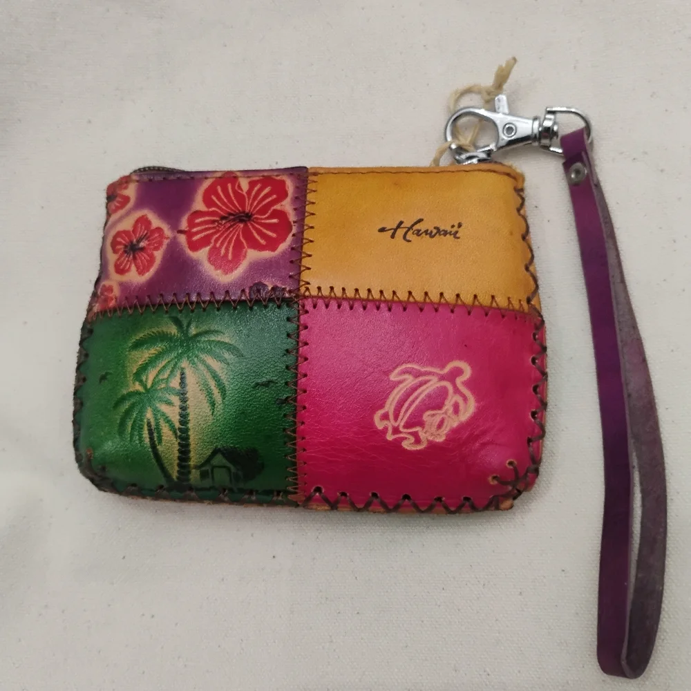 Aloha From Hawaii Handcrafted Multicolored Wristlet / Coin Purse NWOT